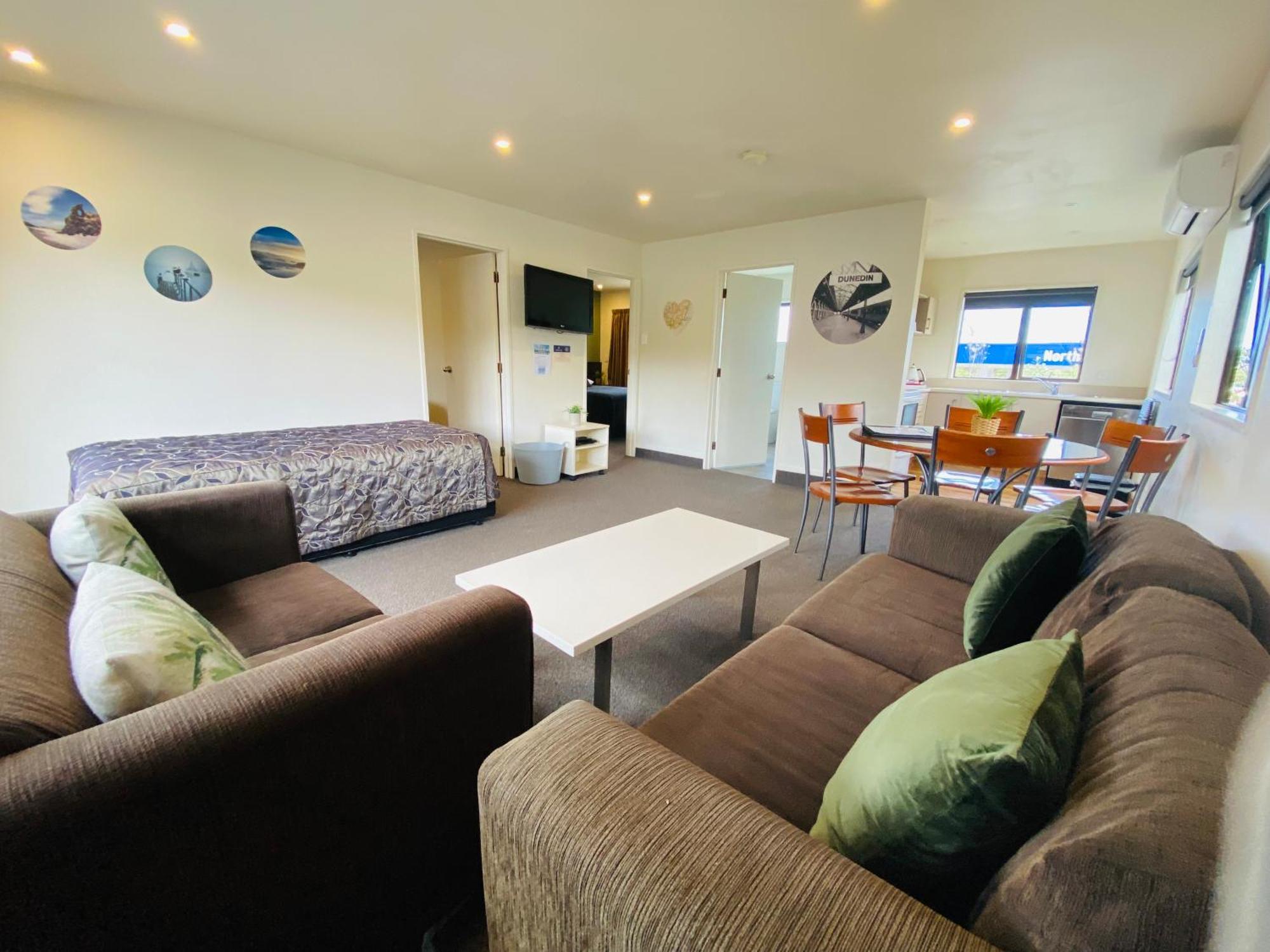 Commodore Motel Ντούνεντιν Εξωτερικό φωτογραφία